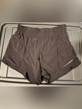 Lulu 4” hotty hot shorts